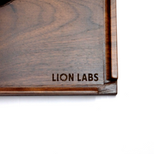 Load image into Gallery viewer, Lamina
