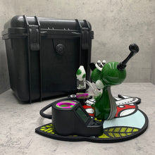Load image into Gallery viewer, Mike Lee - Yoshi Jammer
